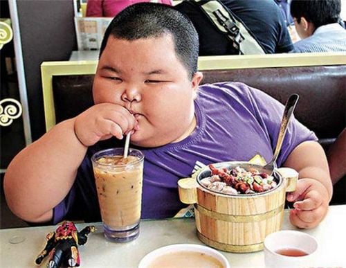 Béo phì ảnh hưởng đến sức khỏe, tâm lý trẻ