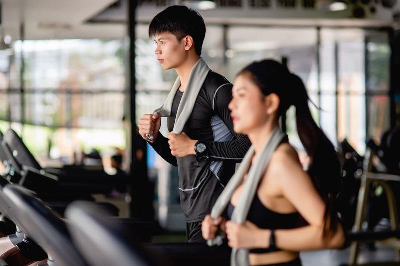 Lịch tập gym, thực phẩm và thảo dược cho người đau dạ dày