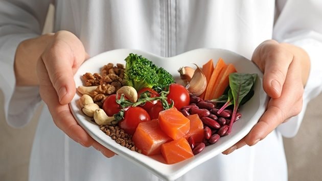 Rủi ro khi ăn sashimi đối với sức khỏe tim
