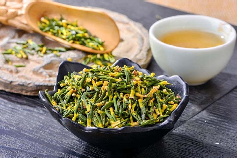 Trà hoa cúc vàng hỗ trợ cải thiện giấc ngủ