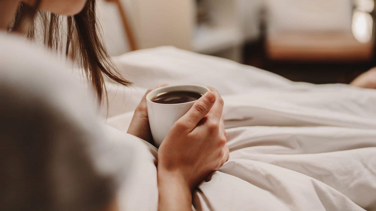 Caffeine trong trà và nguy cơ mất ngủ