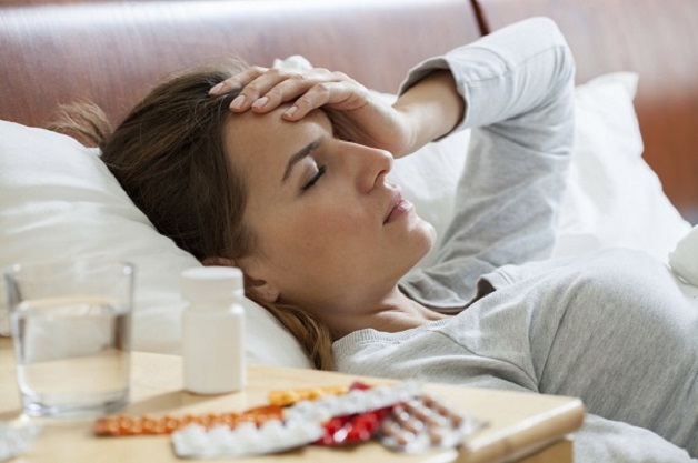 Người mất ngủ lo lắng đặt câu hỏi về thuốc hoạt huyết