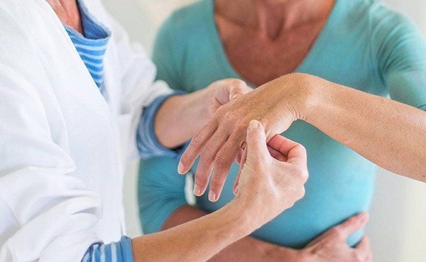 Giải pháp tự nhiên trong điều trị viêm khớp dạng thấp