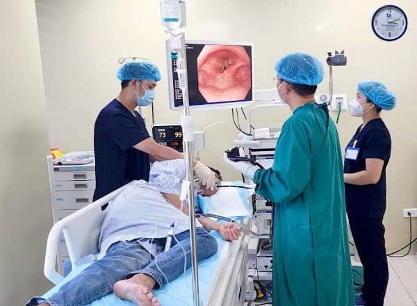 Nội soi tiêu hóa phát hiện bất ổn dạ dày