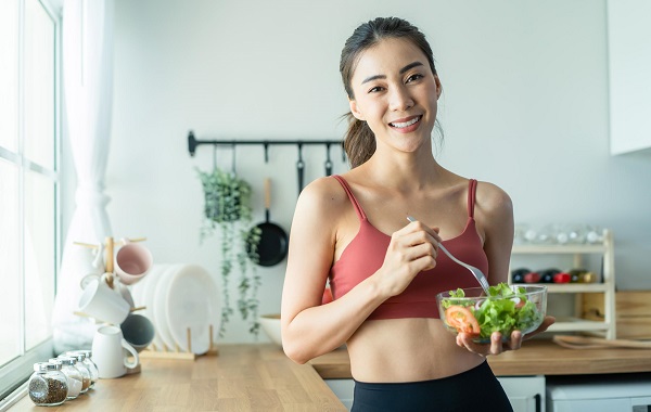 Cách sử dụng rau xanh kiểm soát mỡ trong máu