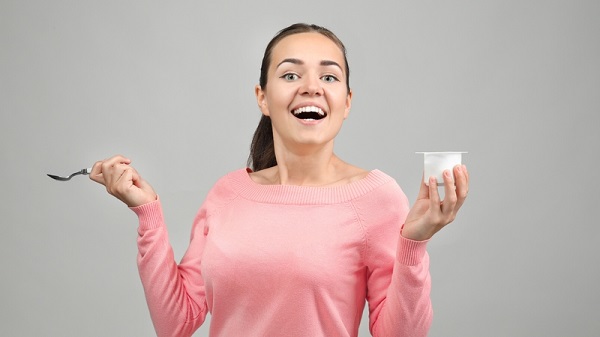 Sữa chua: Lợi ích, rủi ro và lưu ý cho người tiểu đường
