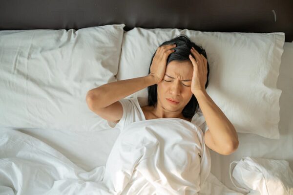 Nguyên nhân phổ biến khiến thiếu ngủ và mỡ trong máu tăng cao