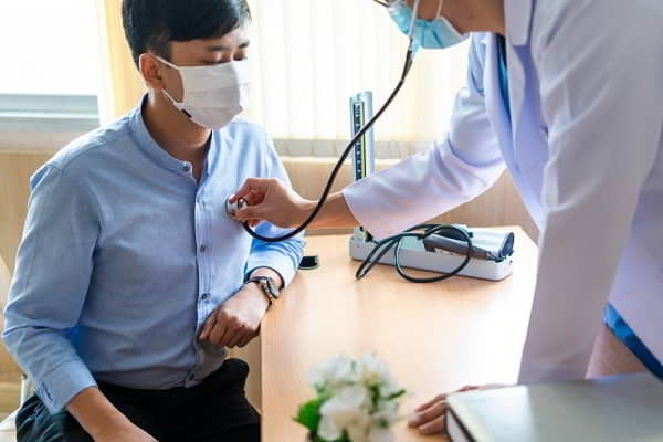 Khám sức khỏe tổng quát phát hiện sớm biến chứng tiểu đường