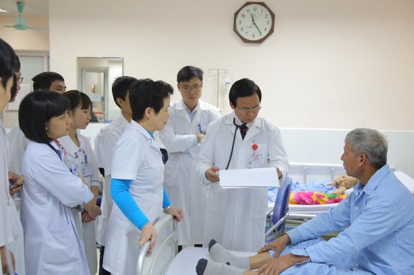 Đội ngũ chuyên gia giỏi và máy móc hiện đại là yếu tố quan trọng