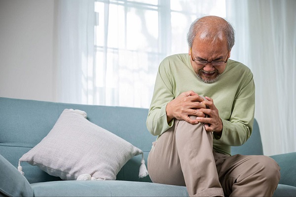 Cách phòng ngừa viêm khớp nhiễm khuẩn cho trẻ nhỏ và người già
