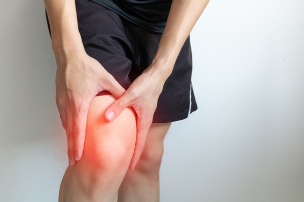 Lời khuyên bổ sung vitamin D và canxi cho người viêm khớp