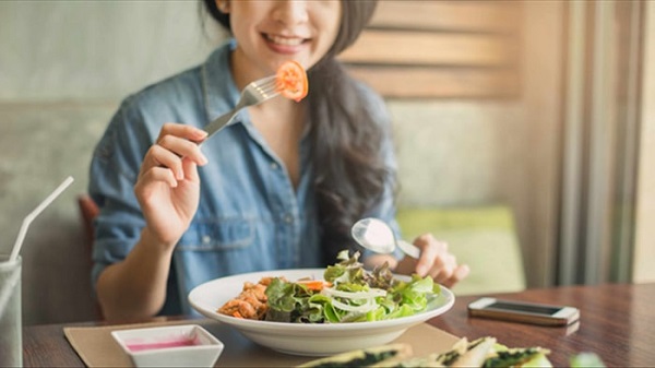 Ăn chay trường giúp giảm nguy cơ sỏi mật nhờ rau củ quả