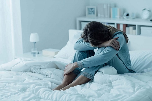 Hình minh họa thảo dược hỗ trợ người viêm gan ngủ ngon