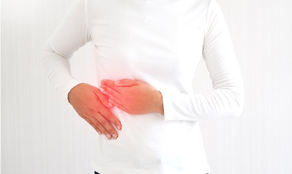 Hormone và chế độ ăn uống ảnh hưởng lớn nguy cơ sỏi mật ở nữ