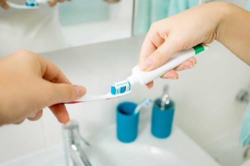 Các nguyên nhân bất ngờ gây hôi miệng kéo dài