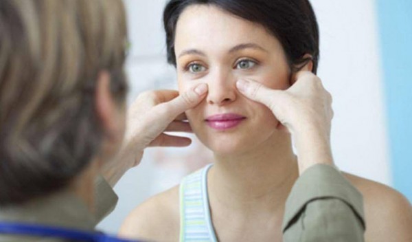 Sử dụng thảo dược và chăm sóc tích cực để phòng ngừa biến chứng nghẹt mũi