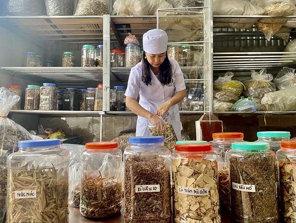 Thảo dược thiên nhiên bảo vệ nướu và răng