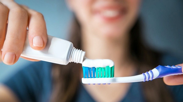 Lựa chọn kem đánh răng làm trắng răng ngày càng phổ biến