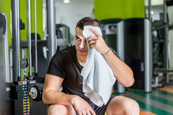 Nguyên nhân tập gym lâu năm vẫn yếu sinh lý
