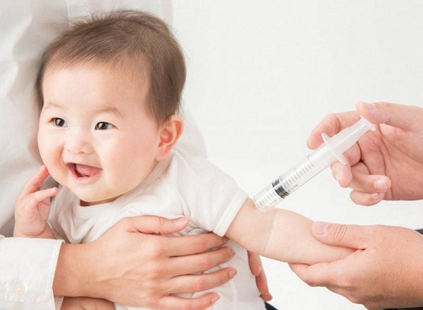 Tiêm ngừa viêm gan bảo vệ sức khỏe trẻ nhỏ