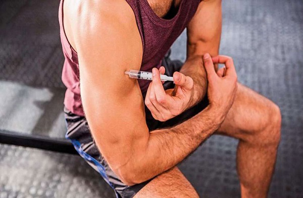 Tiêm steroid giúp tăng cường sinh lý nam giới?