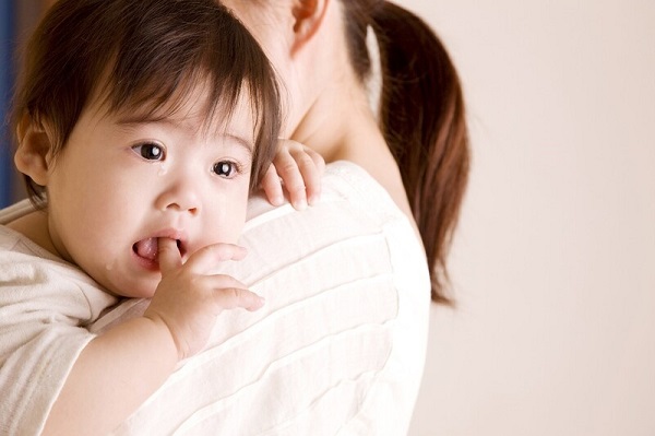 Trẻ nhỏ có bị hôi miệng không? Những biểu hiện thực tế