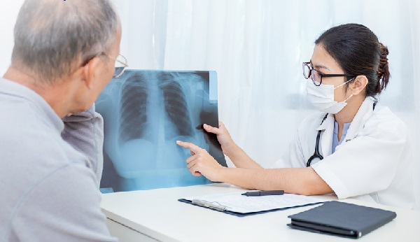 Rủi ro và lợi ích của phẫu thuật u xơ phổi