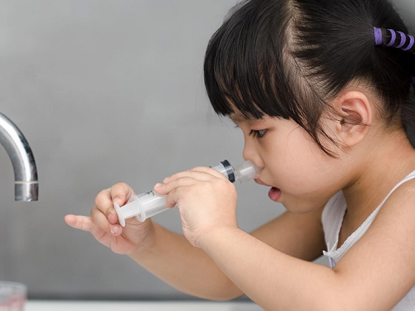 Cảnh báo lạm dụng thảo dược chữa viêm mũi dị ứng