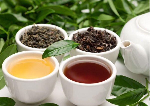 Cảnh báo về lạm dụng trà thảo dược không đúng cách