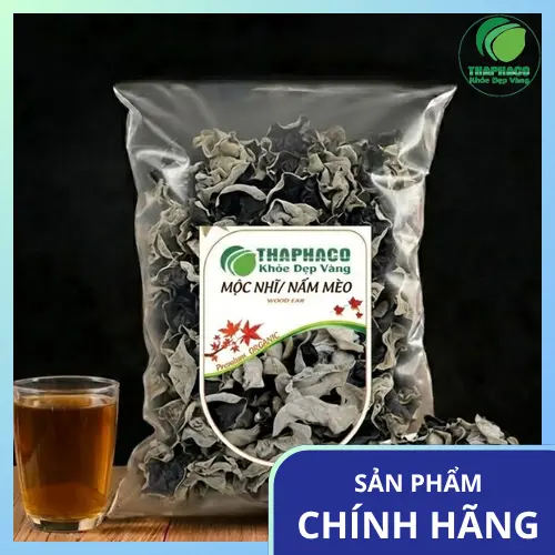 Ngâm mộc nhĩ bằng nước lạnh