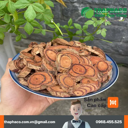 Kê Huyết Đằng khô sau khi được thái lát và phơi sấy