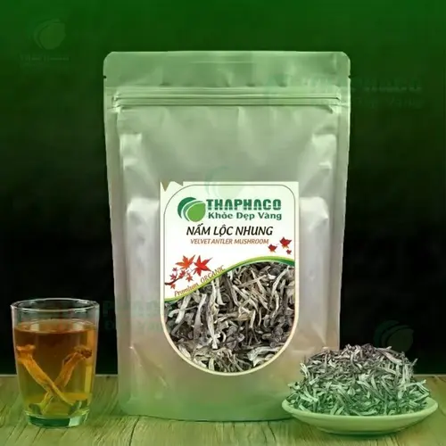 Nấm lộc nhung phơi khô và bảo quản cẩn thận